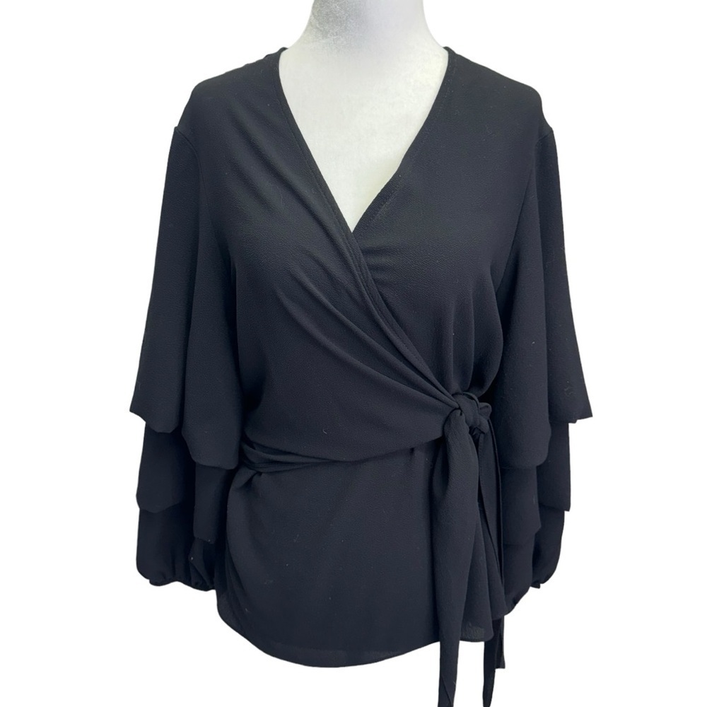 Frank Lyman💜Black V-Neck Cross-Over Bell Sleeve Top Blouse Size 6